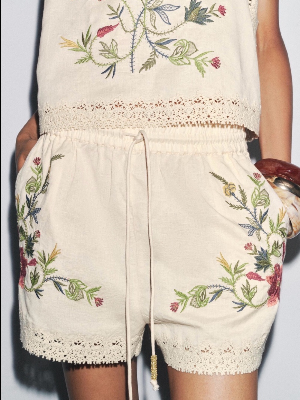 Zara Embroiled Linen Shorts